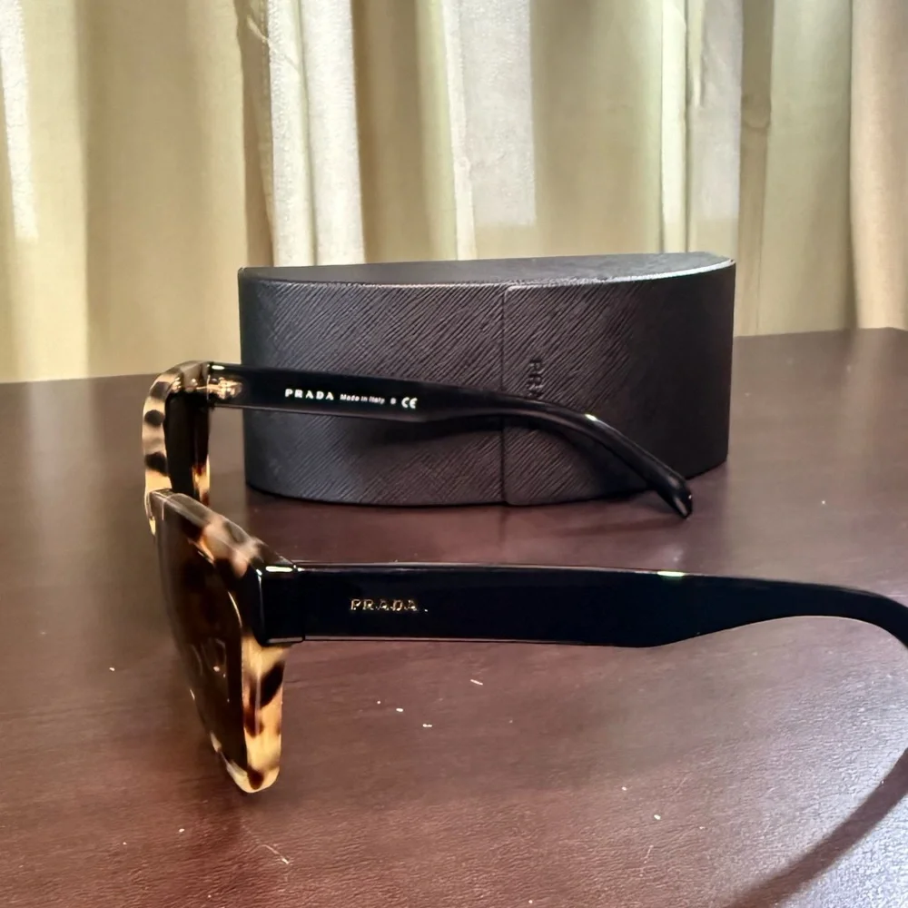 Prada Tortoiseshell Sunglasses with Black Lenses - Picture 4 of 8